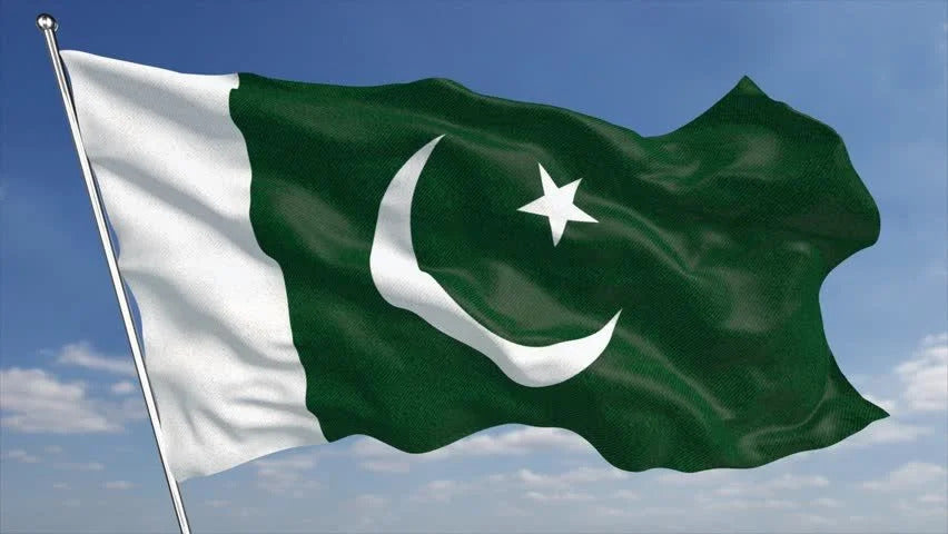 Premium Pakistan Flag - Large Size (3.5 x 5.5 Feet) - Durable Fabric for Outdoor & Indoor Display. - Abid Cart