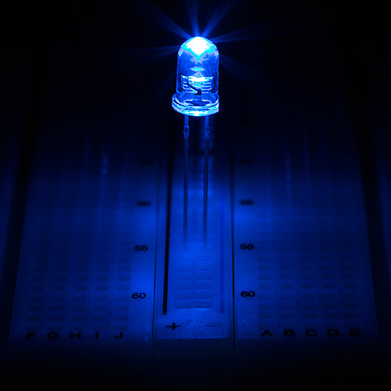 50pcs 5mm LED Crystal Clear Light Emitting Diodes - Bright Indicator Bulbs for Electronic Circuits, RoHS Compliant. - Abid Cart