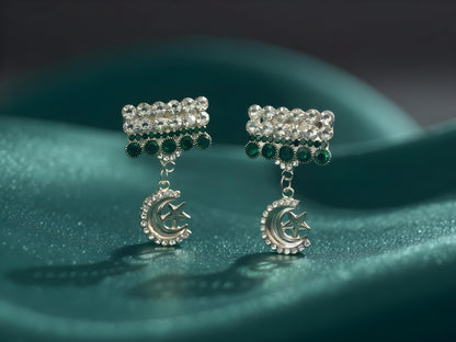 Pakistani Flag Crescent Moon & Star Badge – Green & White Crystal Jashan-e-Azadi Badge for Independence Day. (1 piece) - Abid Cart