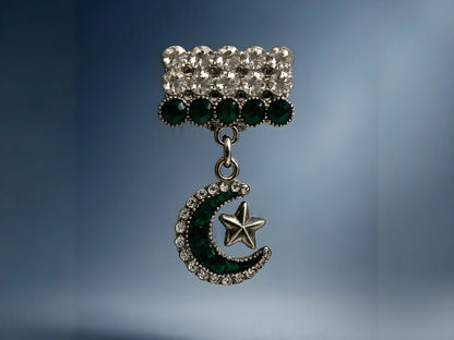 Pakistani Flag Crescent Moon & Star Badge – Green & White Crystal Jashan-e-Azadi Badge for Independence Day. (1 piece) - Abid Cart