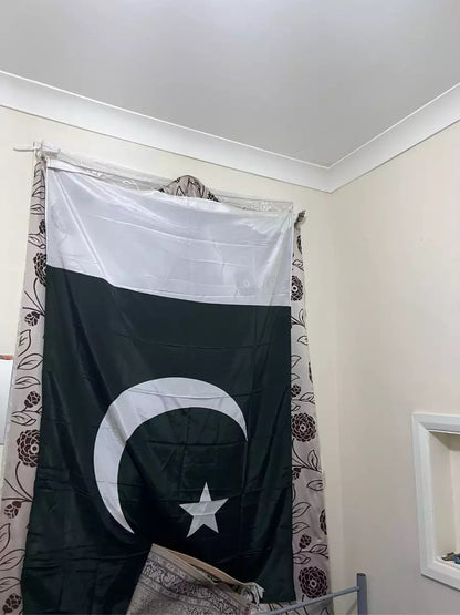 Premium Pakistan Flag - Large Size (3.5 x 5.5 Feet) - Durable Fabric for Outdoor & Indoor Display. - Abid Cart